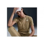 Nike Sportswear Club Essentials Γυναικείο Κοντομάνικο T-Shirt Μπεζ