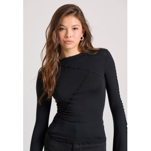 Funky Buddha Μπλούζα Με Λαιμόκοψη Γυναικεία (FBL010-102-07-BLACK)