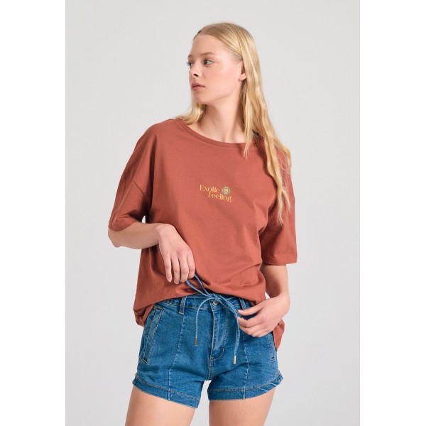 Funky Buddha Loose Fit T-Shirt Γυναικείο (FBL011-141-04-COCOA-BROWN)