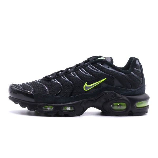 Nike Air Max Plus Sneakers (FQ2381 001)